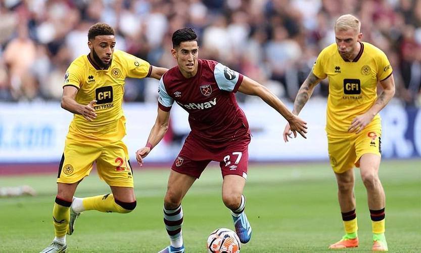 黑白直播体育-史图加特联队客场失利，排名下滑的简单介绍