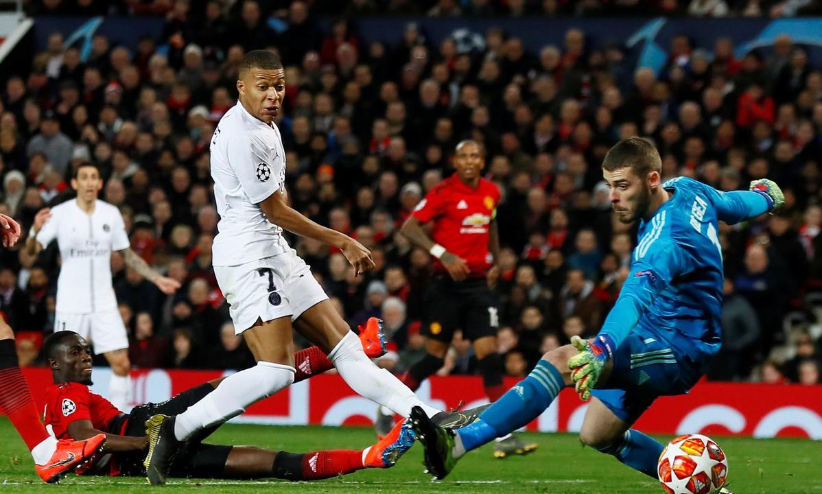 黑白直播nba-包含皇家马德里战胜法国巴黎圣日耳曼的词条