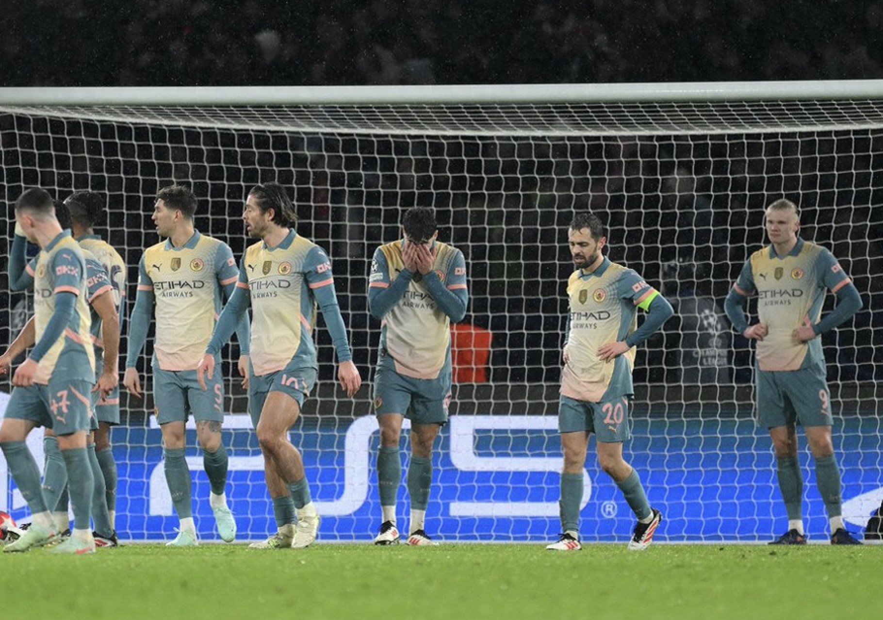 黑白直播体育-包含巴黎圣日耳曼客场取胜，牢牢守住领跑位置的词条