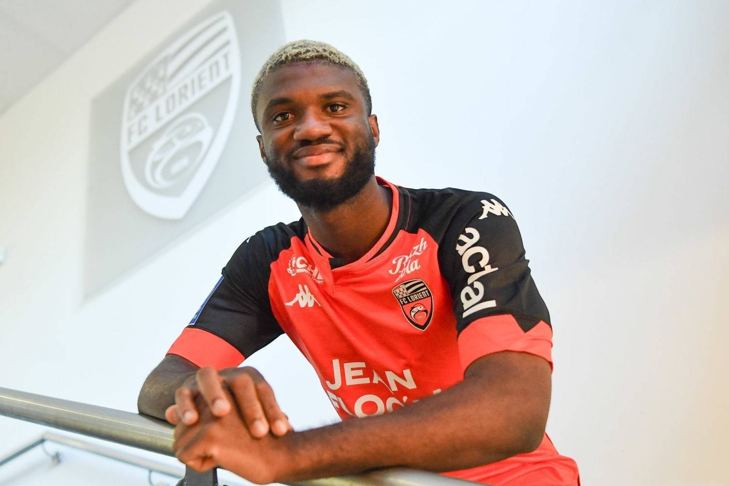 关于里昂主场取胜,继续保持卫冕冠军气势的信息 关于里昂主场取胜,继续保持卫冕冠军气势的信息