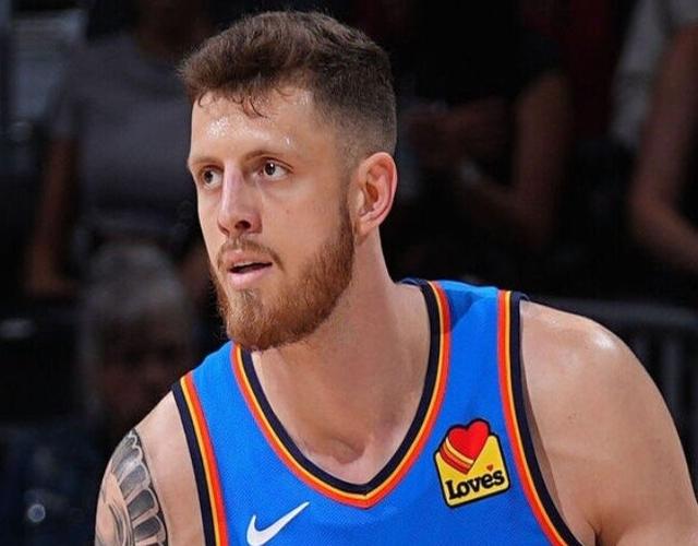 黑白直播免费体育直播-雷霆重视年轻球员培养注重未来的简单介绍