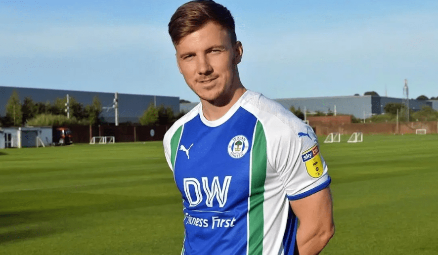 黑白直播nba在线观看-维冈竞技客场负于狼队，连胜被终结