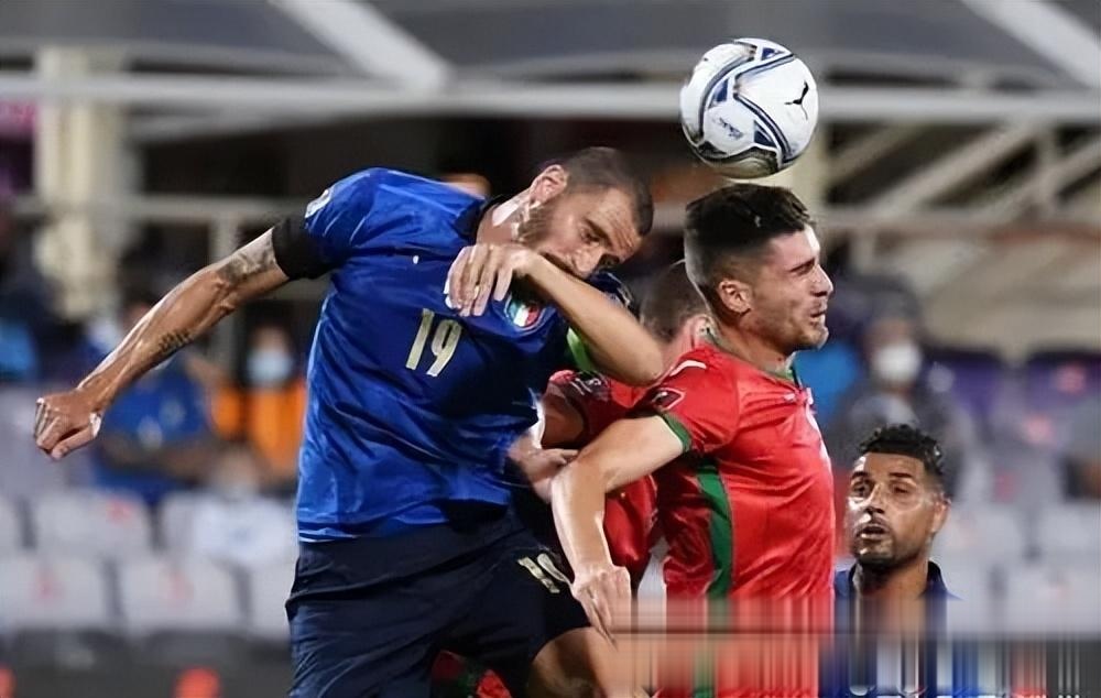 斯洛伐克队锁定欧锦赛参赛资格，逆袭获胜