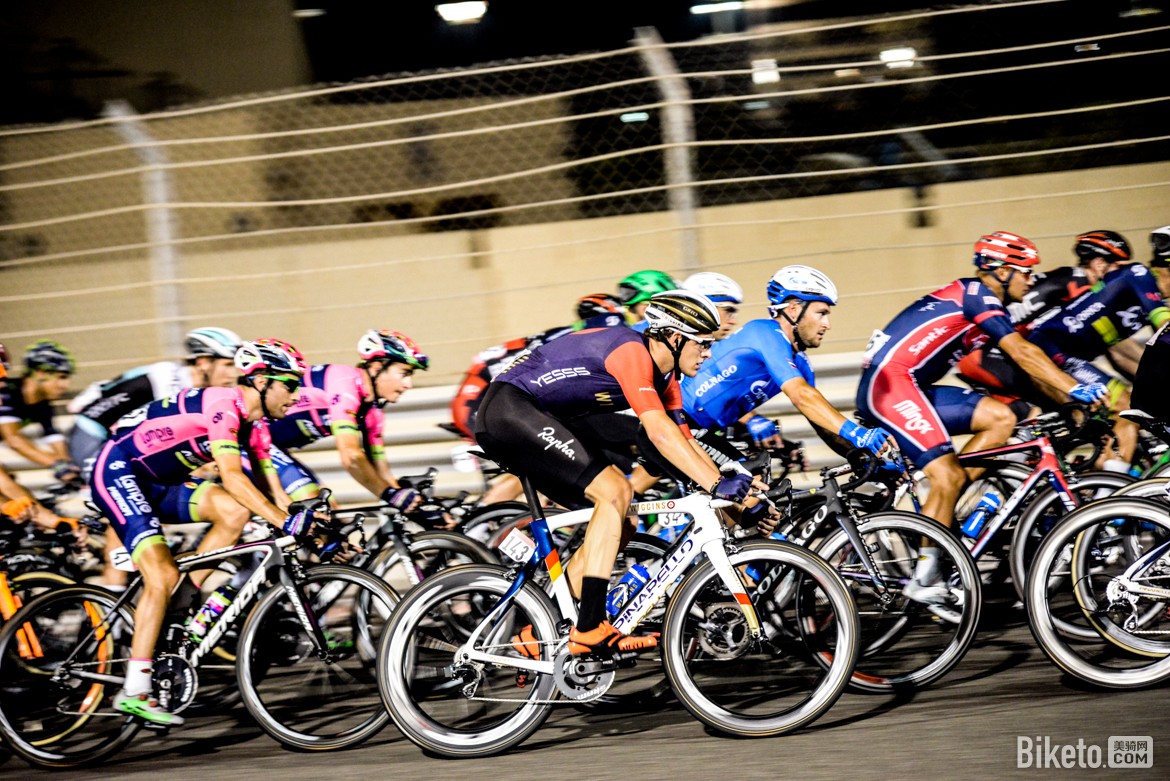 黑白直播nba在线观看-泰国自行车队展现实力，向金牌发起冲刺的简单介绍