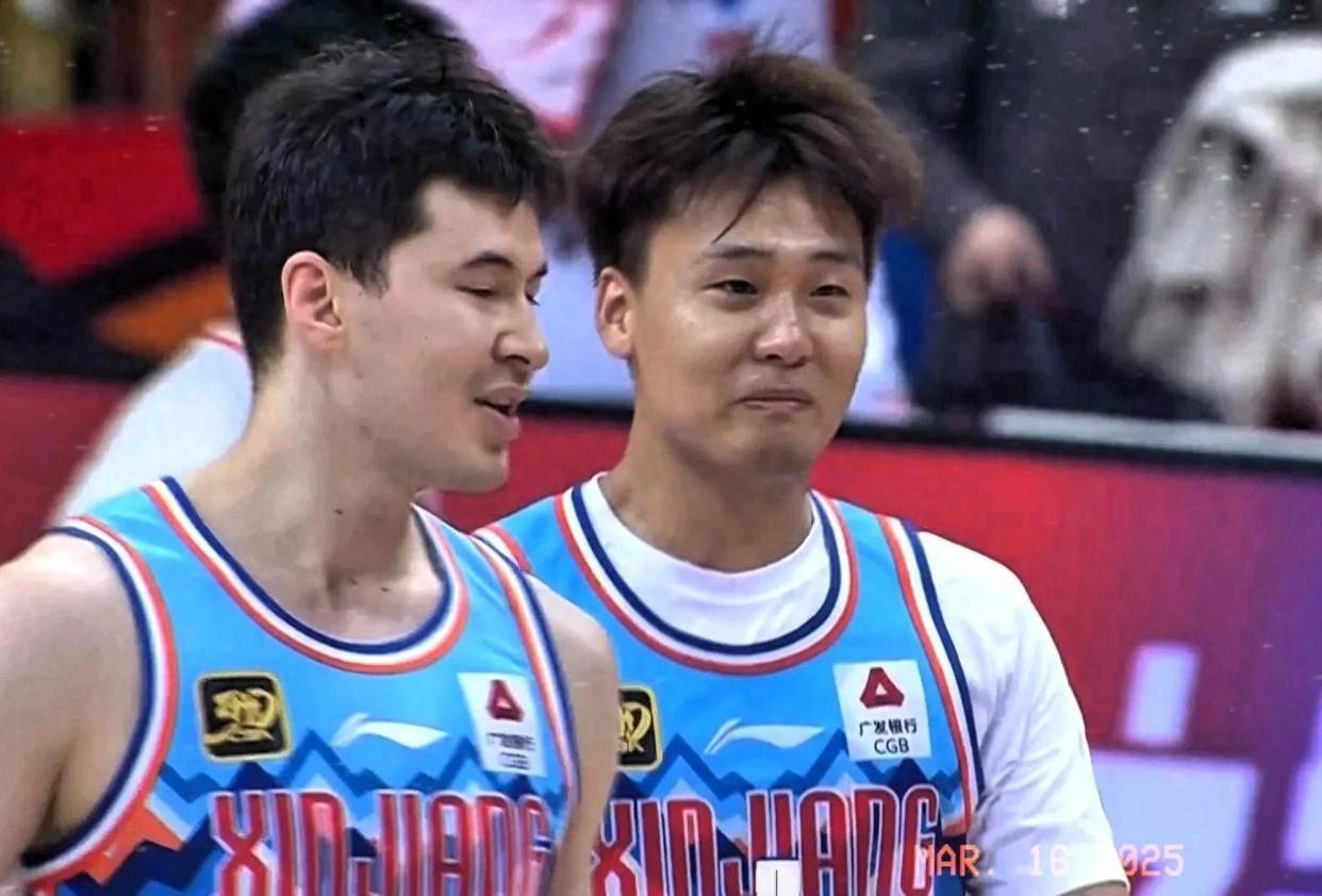 新疆男篮再次展现实力,击败对手并取得连胜 新疆男篮再次展现实力,击败对手并取得连胜