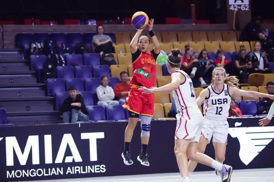 美国女子篮球队勇夺世界杯冠军