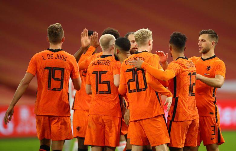 黑白直播体育-精神角逐：欧国联比赛中的团队拼搏