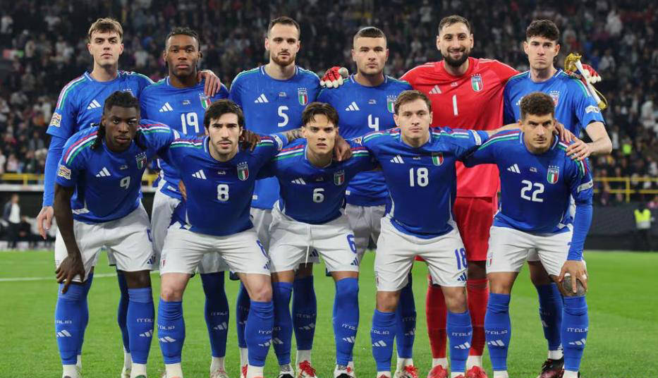 黑白直播-热门球队在国际赛事中遭遇困境，面临挑战的简单介绍