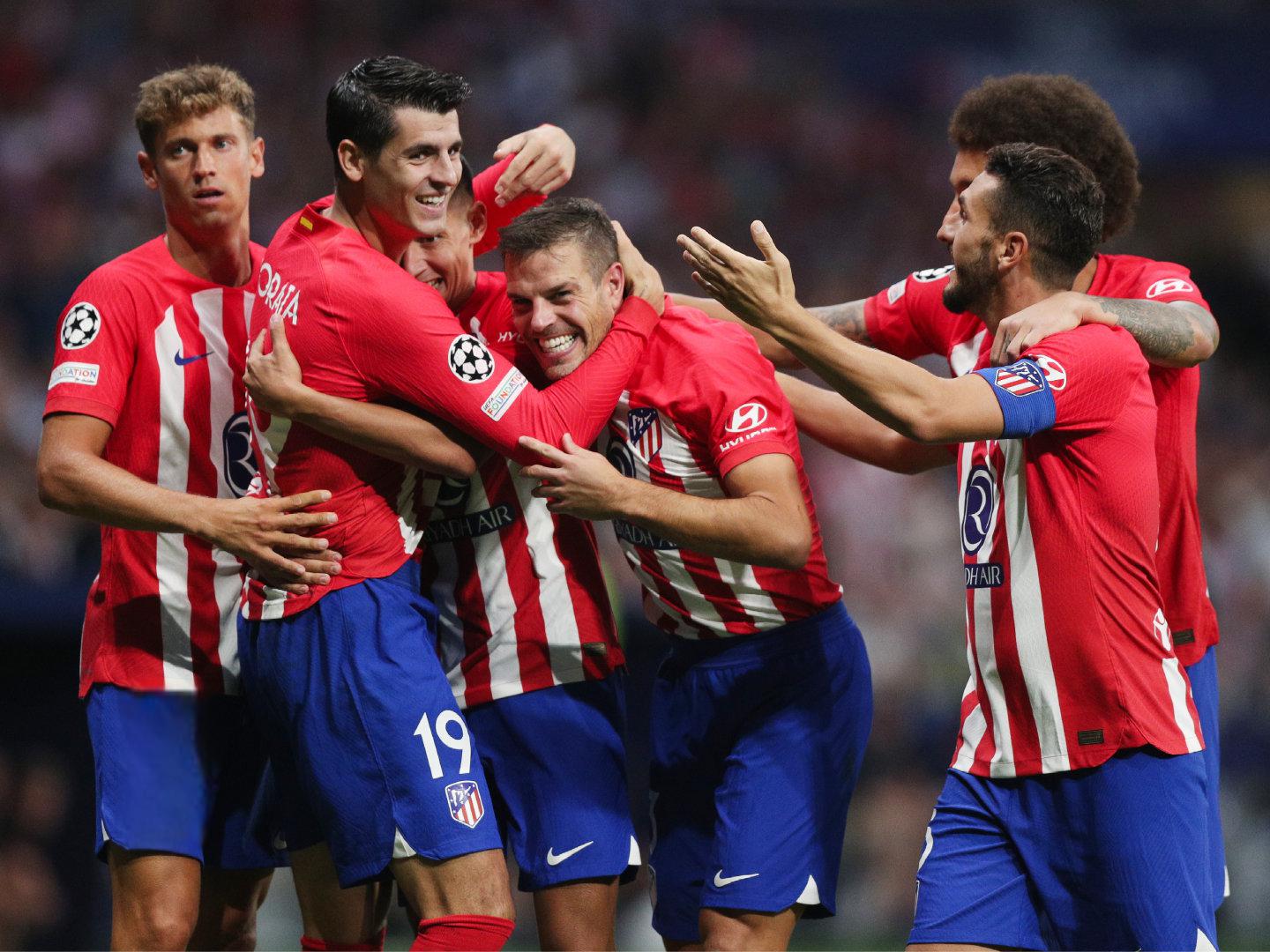 黑白直播-令人震惊的足球赛场戏剧发生的简单介绍