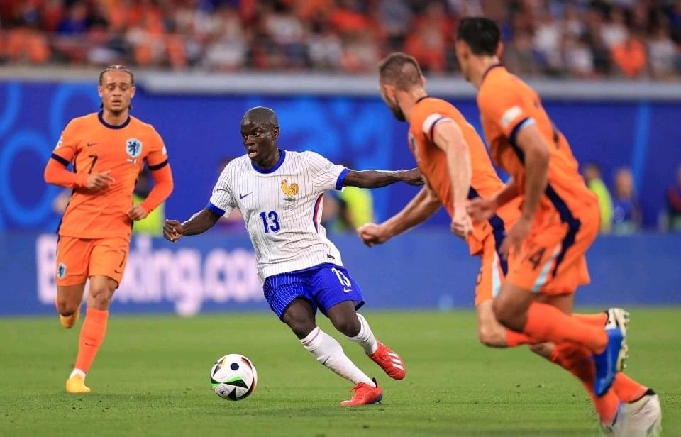 黑白直播网-荷兰闷平格鲁吉亚，成功淘汰晋级欧预赛