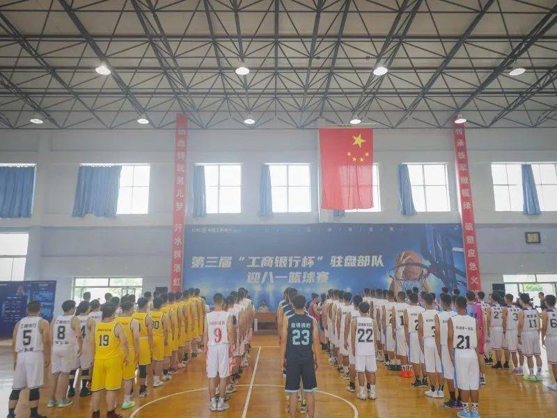 沈阳队勇夺客场胜利,士气高涨,全队庆祝胜利的简单介绍 沈阳队勇夺客场胜利,士气高涨,全队庆祝胜利的简单介绍