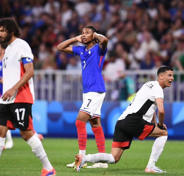 黑白直播-关于法国队绝杀拜仁，C罗帽子戏法美洲杯的信息