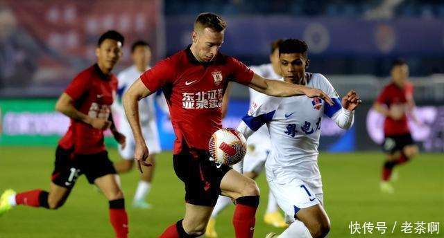 包含波鸿遭遇失利，保级形势愈发严峻的词条