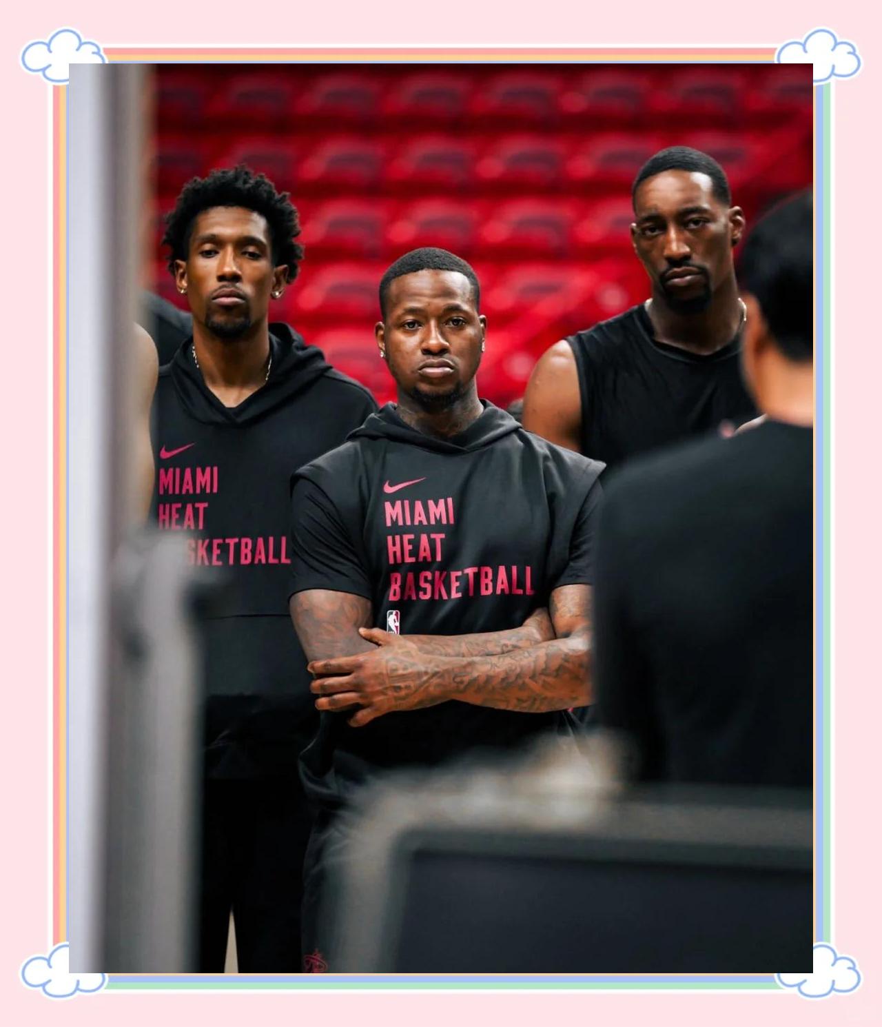 黑白直播在线观看-热火主场不敌对手，陷入低迷