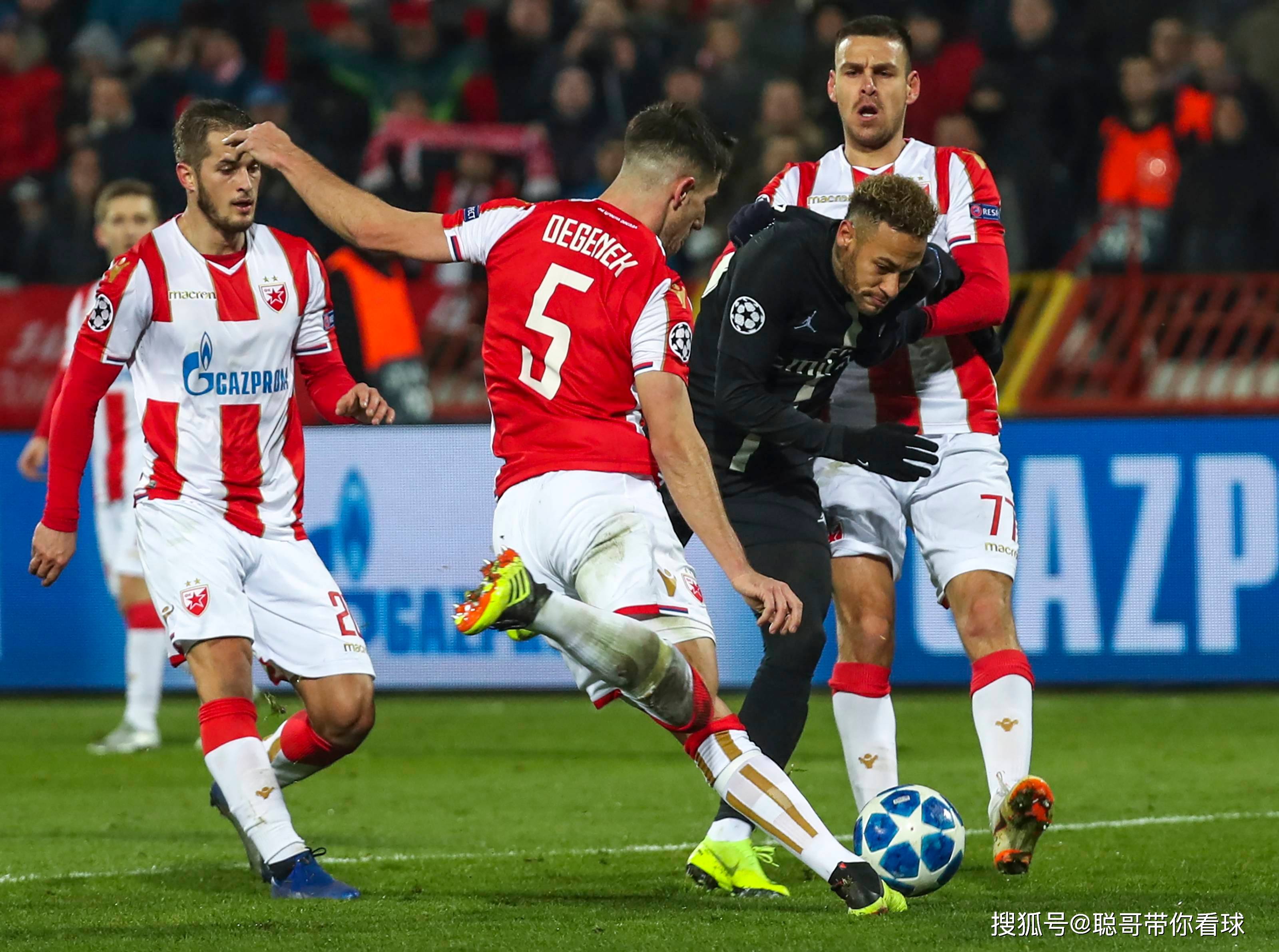 曼联主场大胜，豪取联赛五连胜