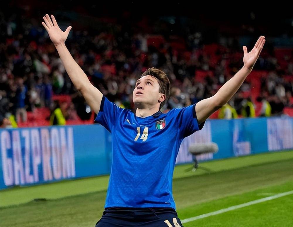 黑白直播免费体育直播-意大利出线欧洲杯决赛法国无缘卫冕