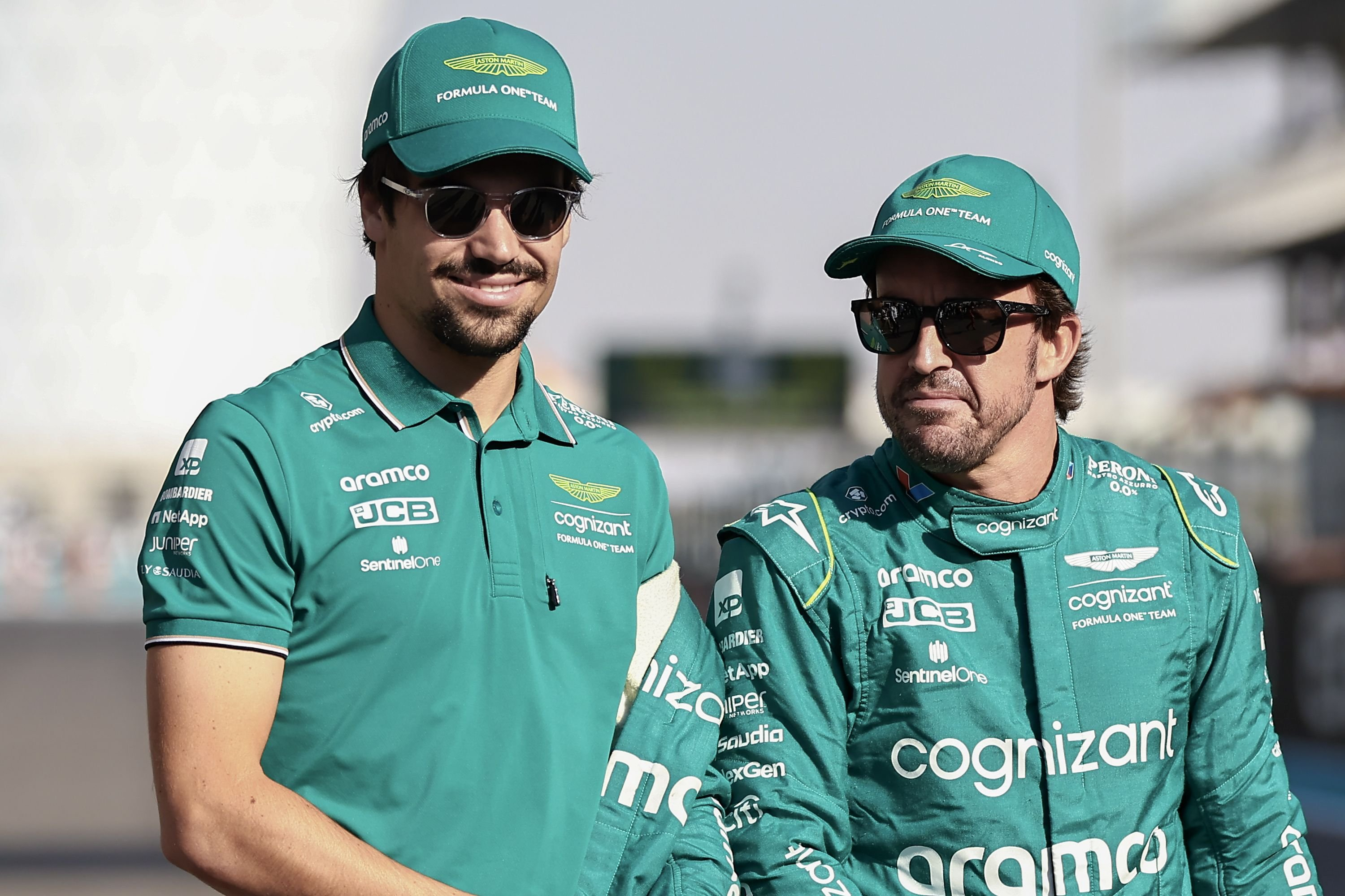 红牛车队轻取雷诺车队,阿隆索惊艳四座 红牛车队轻取雷诺车队,阿隆索惊艳四座