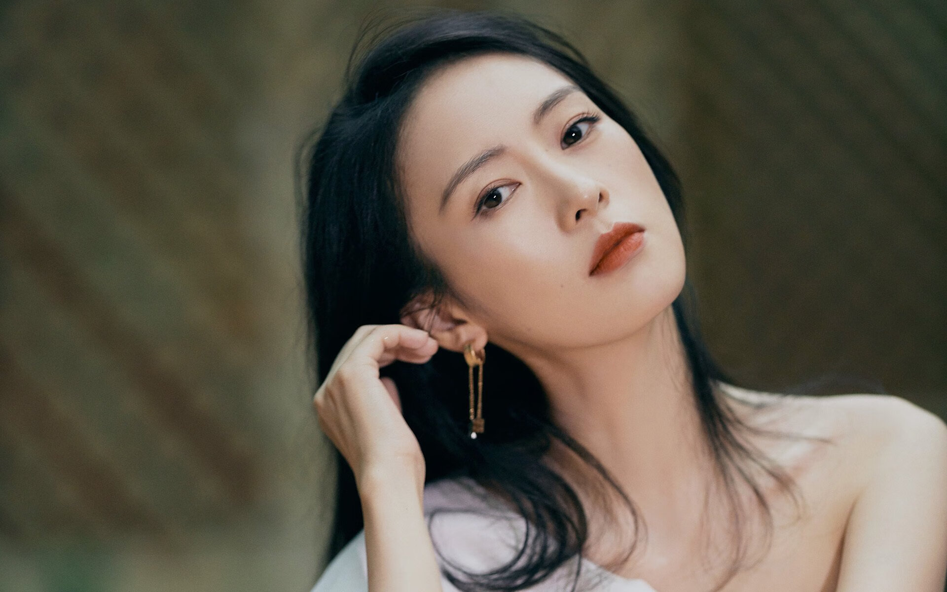 迪亚斯末节神奇接管,几内亚鏖战美国创历史性胜利