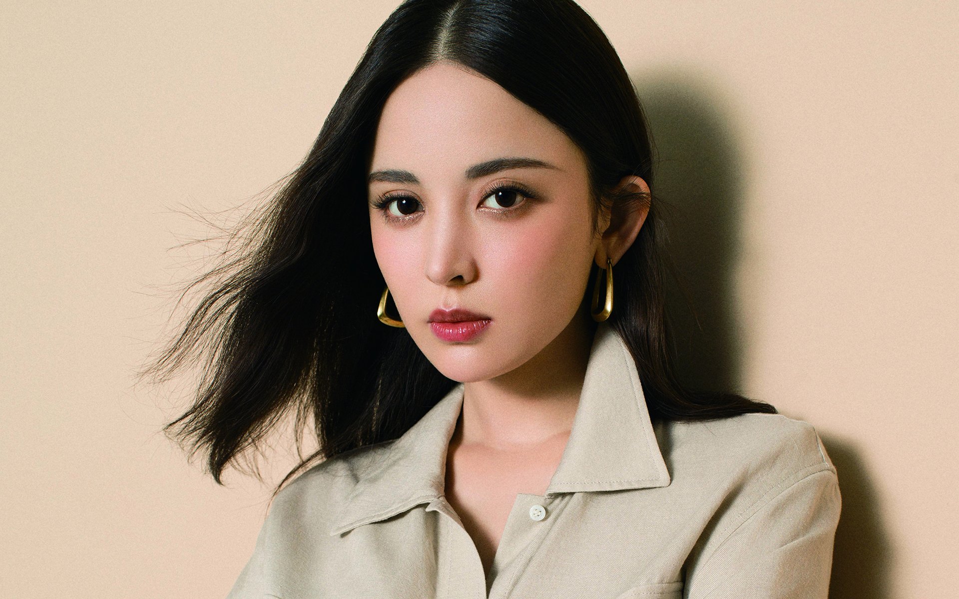 黑白直播nba-双重奏鸣曲，太阳灼烧湖人，爱德华兹跨洋上演英超争冠接管大戏