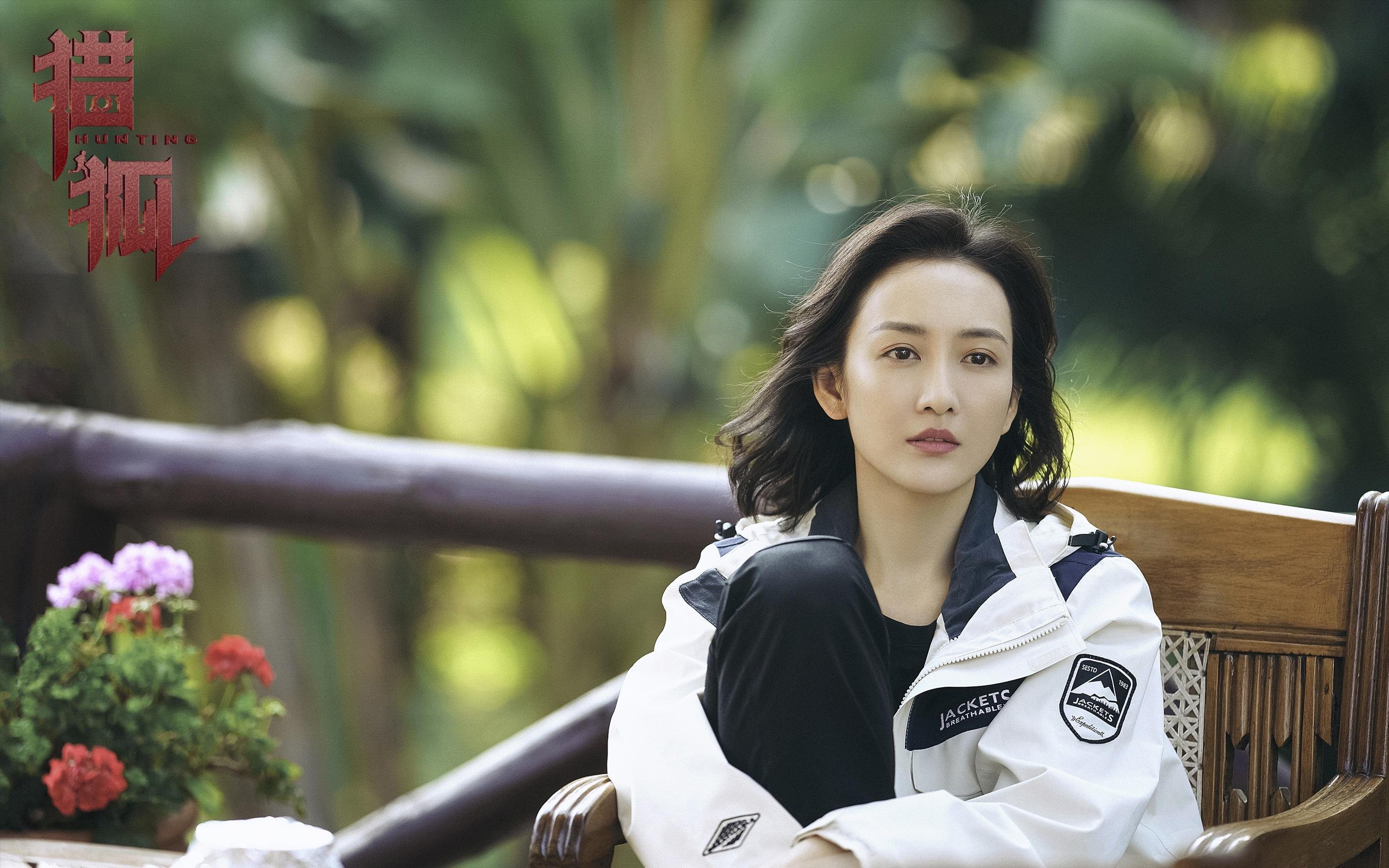 黑白直播网-引擎轰鸣与篮筐震动，体育周末的双城记