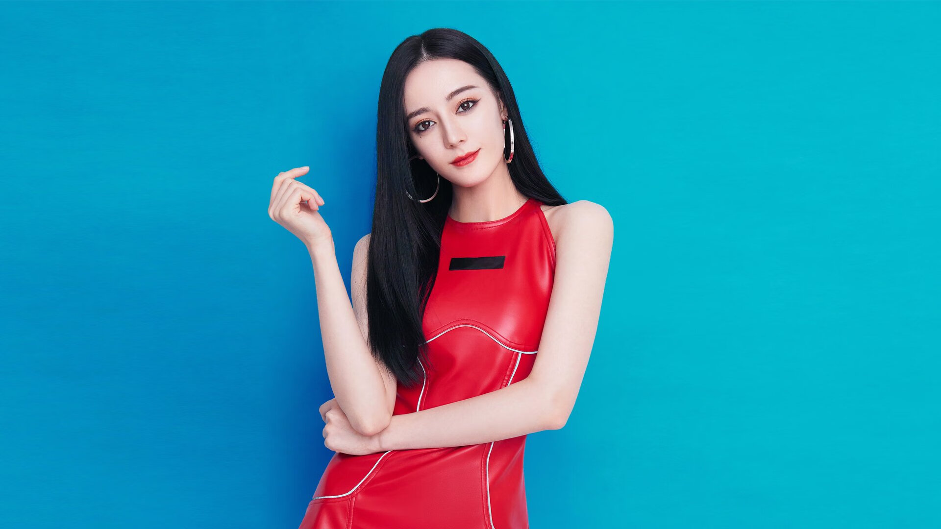 黑白直播nba-擎天白玉柱！开拓者正面击溃雄鹿 利拉德赛后被评满分